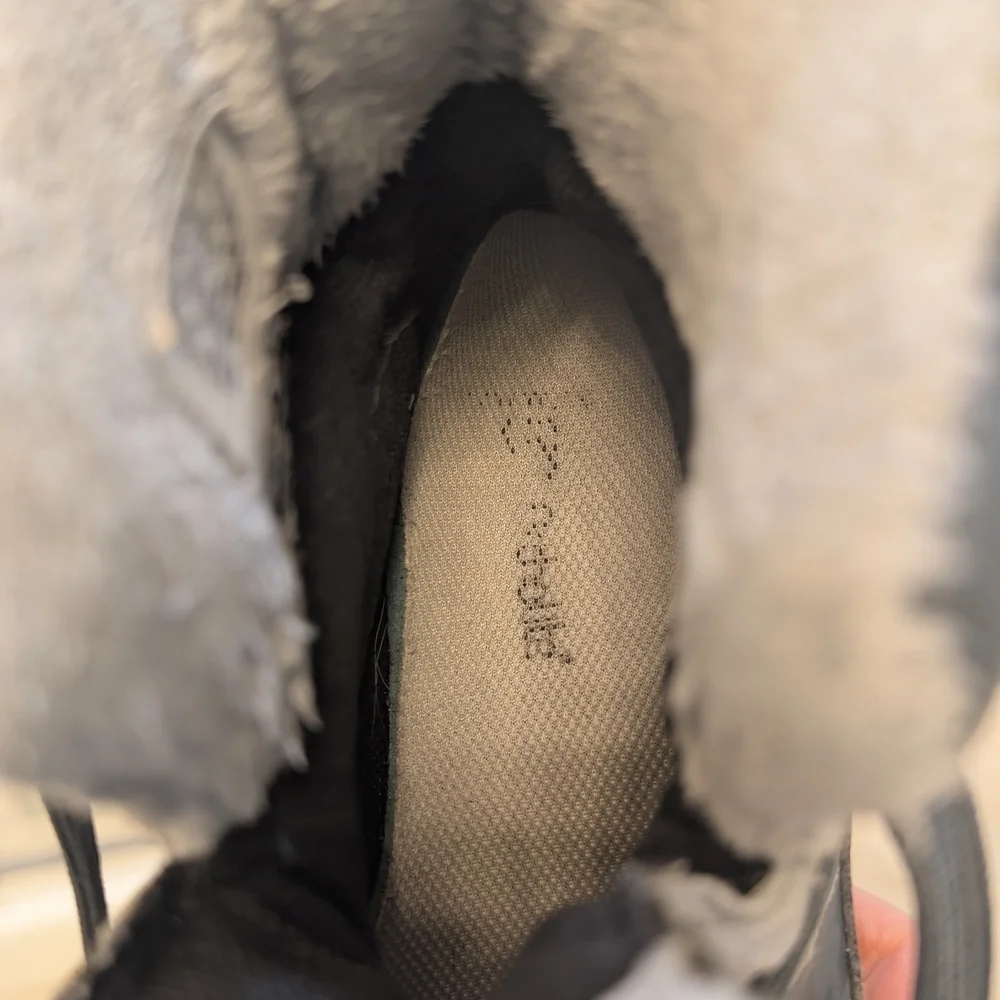 Salomon Gray Winter Boots